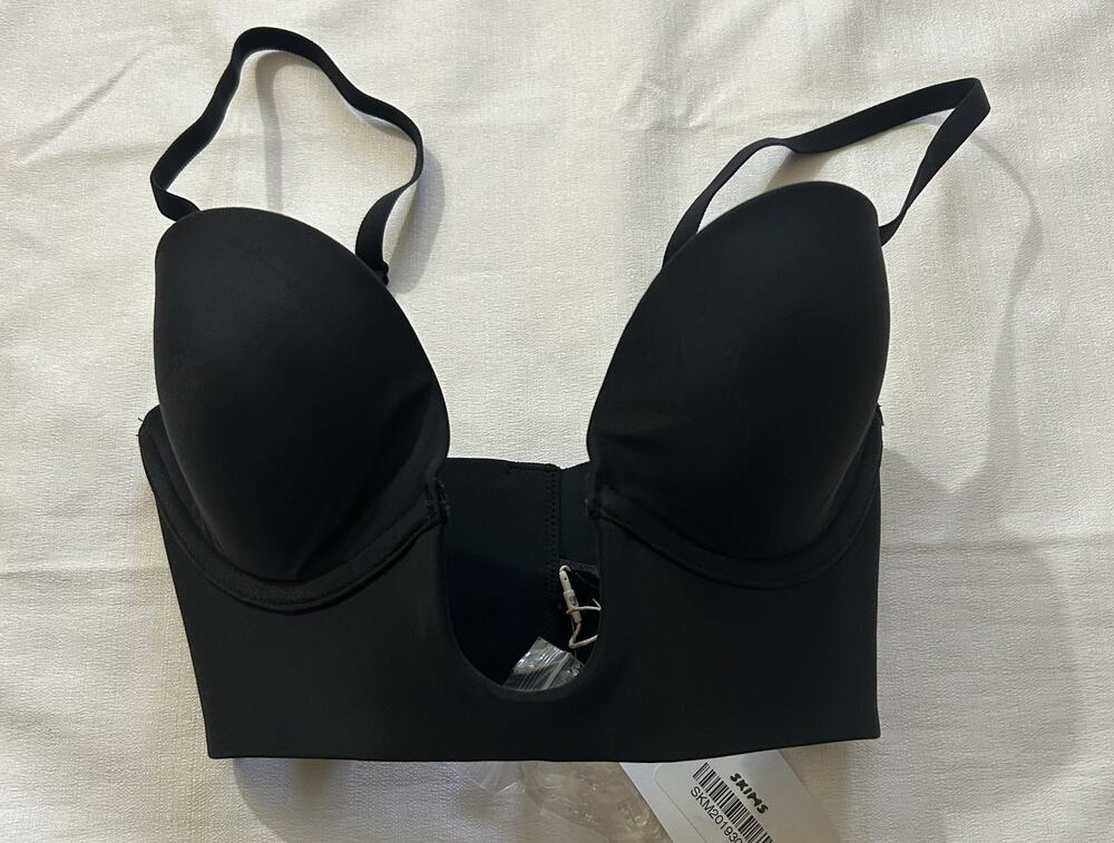 Skims NWT Deep Plunge Shapewear Bra Black Size XXS
